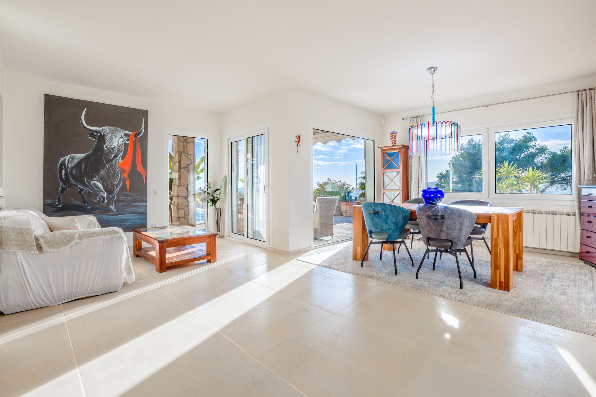 Resa Estates Ibiza sale te koop Villa hills Can Furnet living.jpg